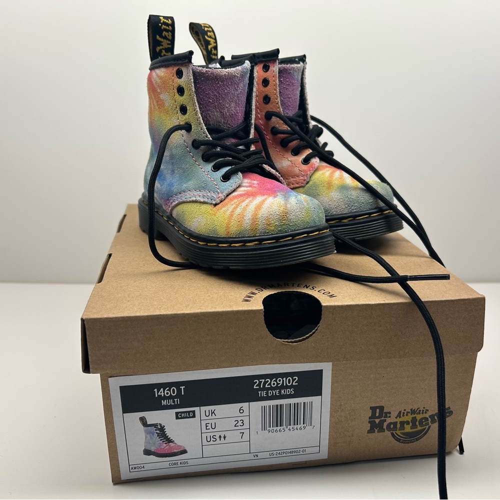 Dr. Martens Kids Rainbow Tie Dye Boots